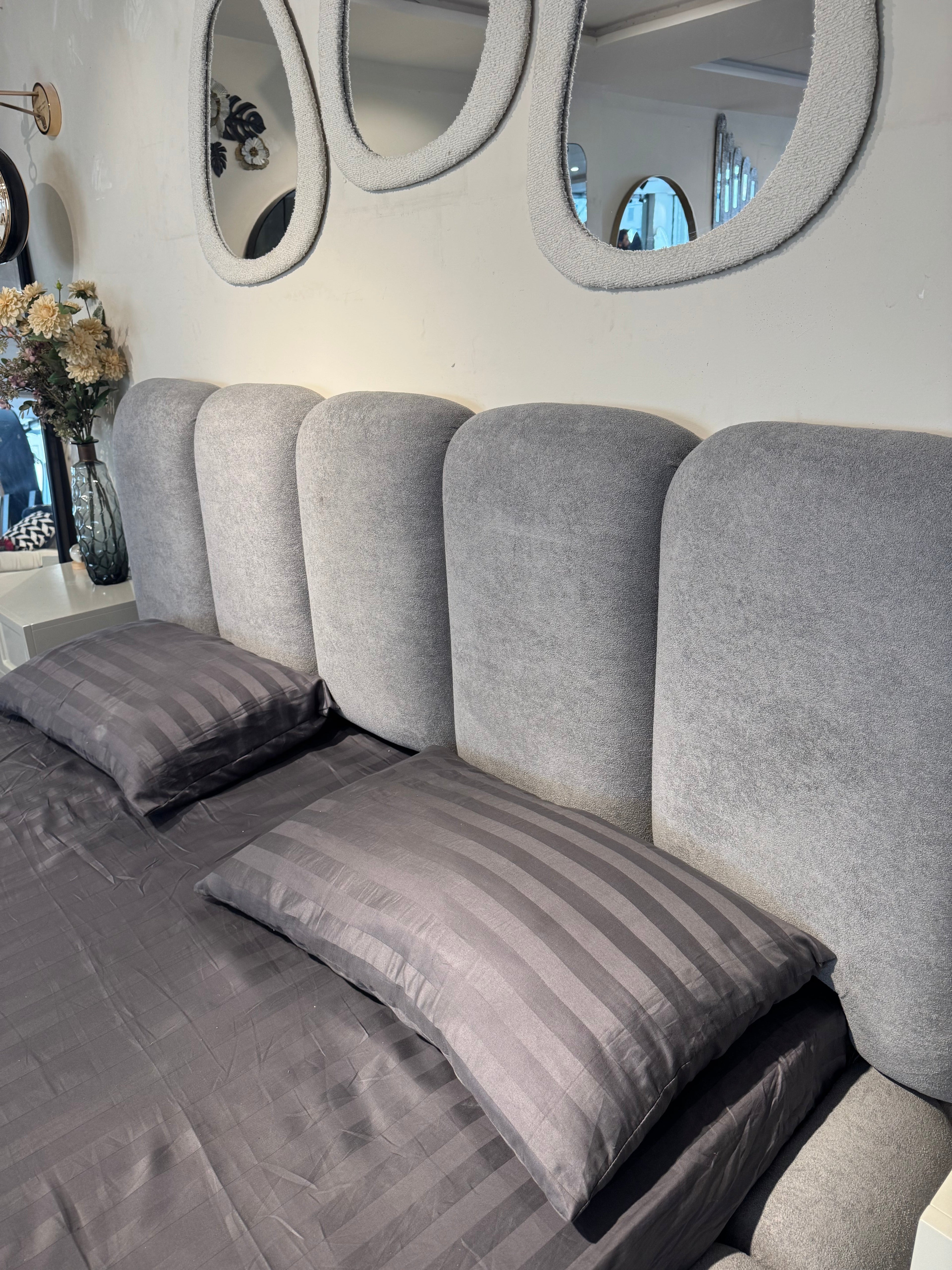 Bobble bed