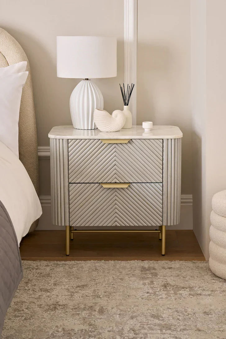 Vela side table