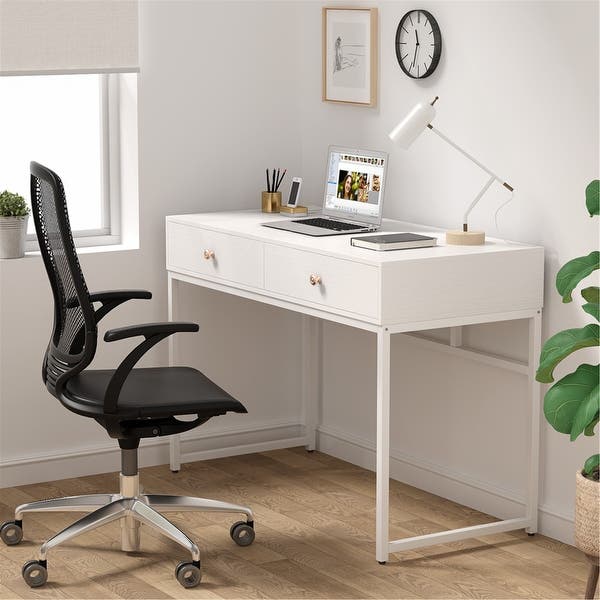 Saga study table