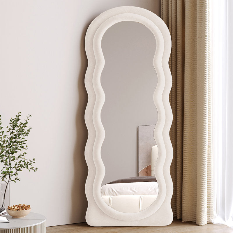Wavy tufted hanging & standing mirror
