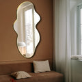 Almas irregular mirror