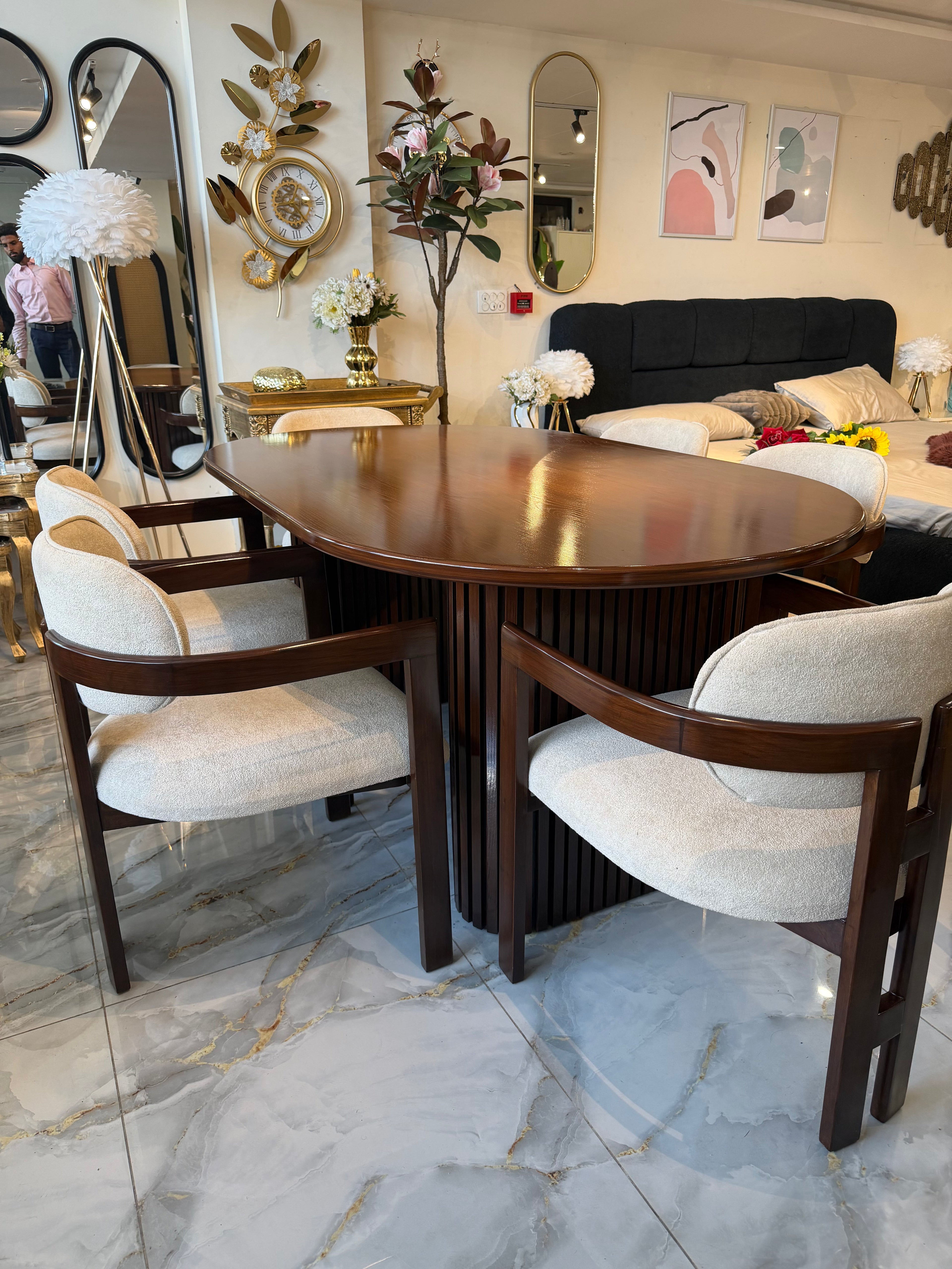 Salena dinning table