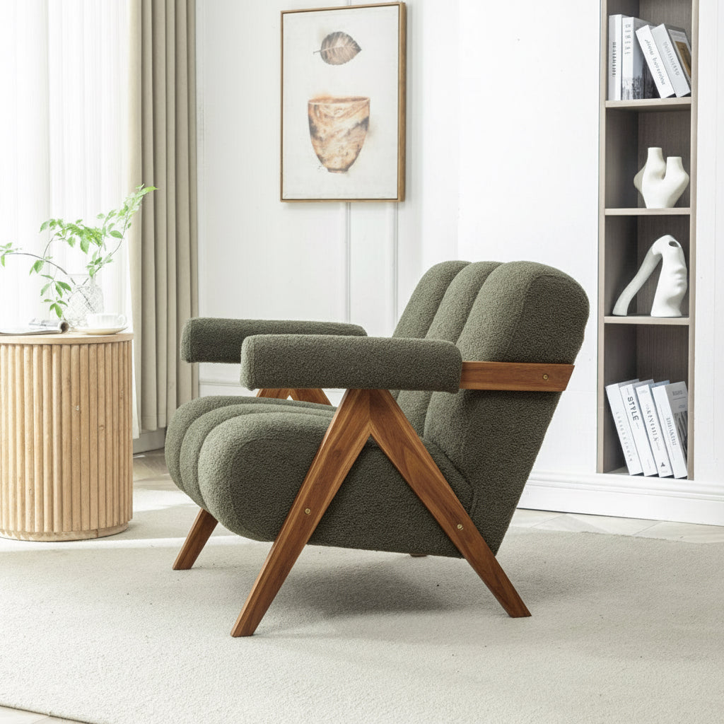Hola arm chair