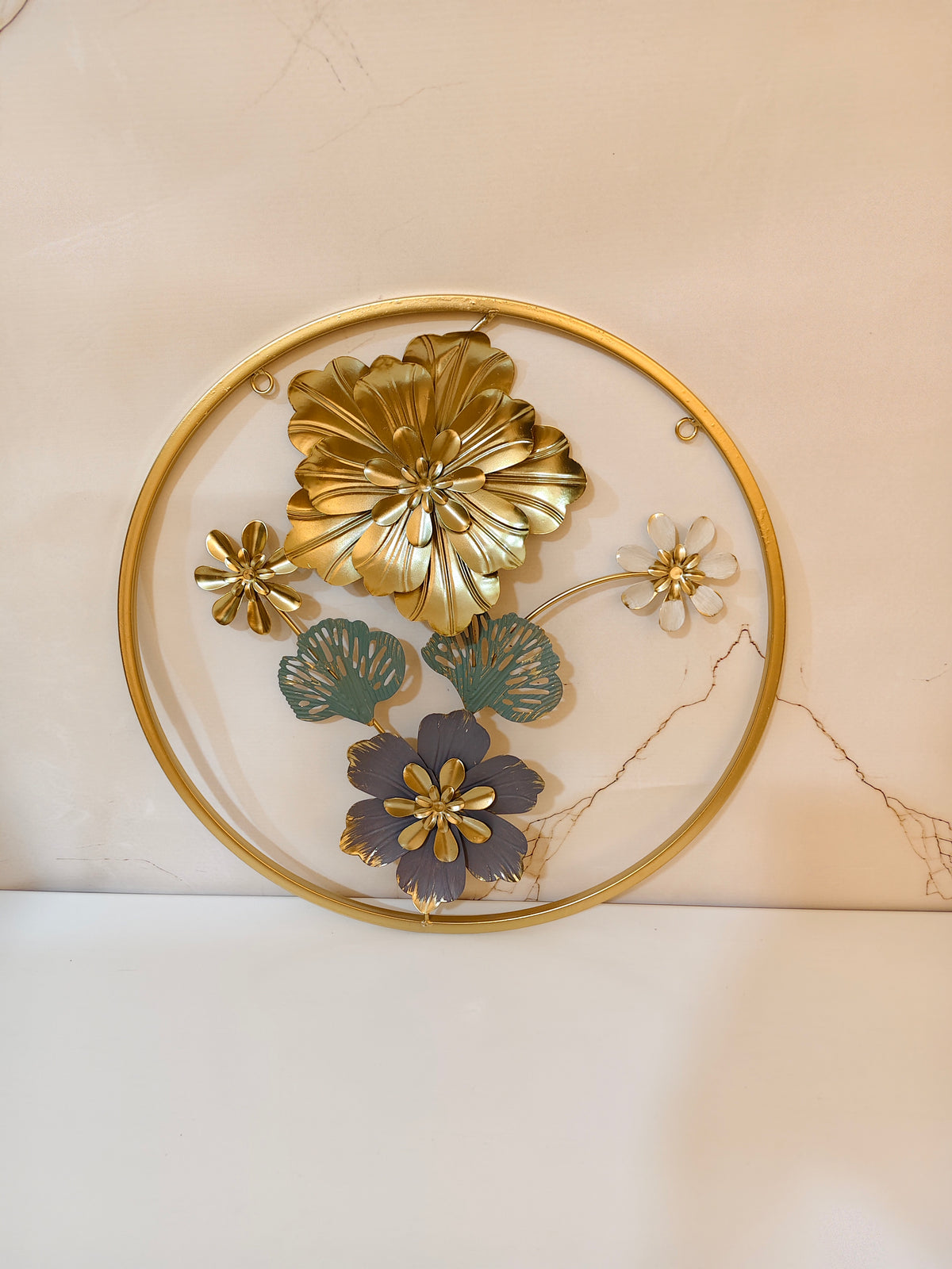 Modern 3D Circular Floral Metal Wall Art Frame
