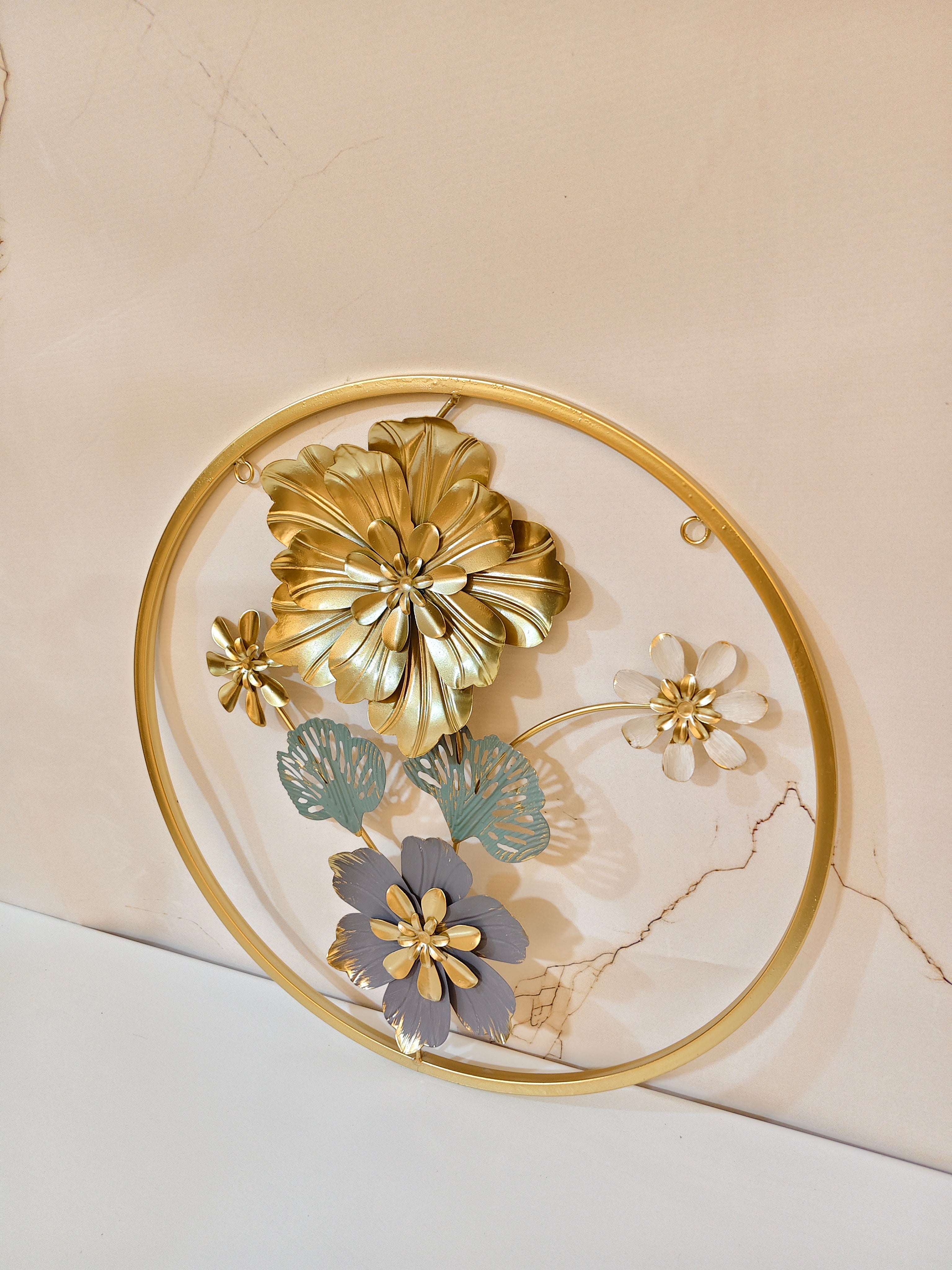 Modern 3D Circular Floral Metal Wall Art Frame