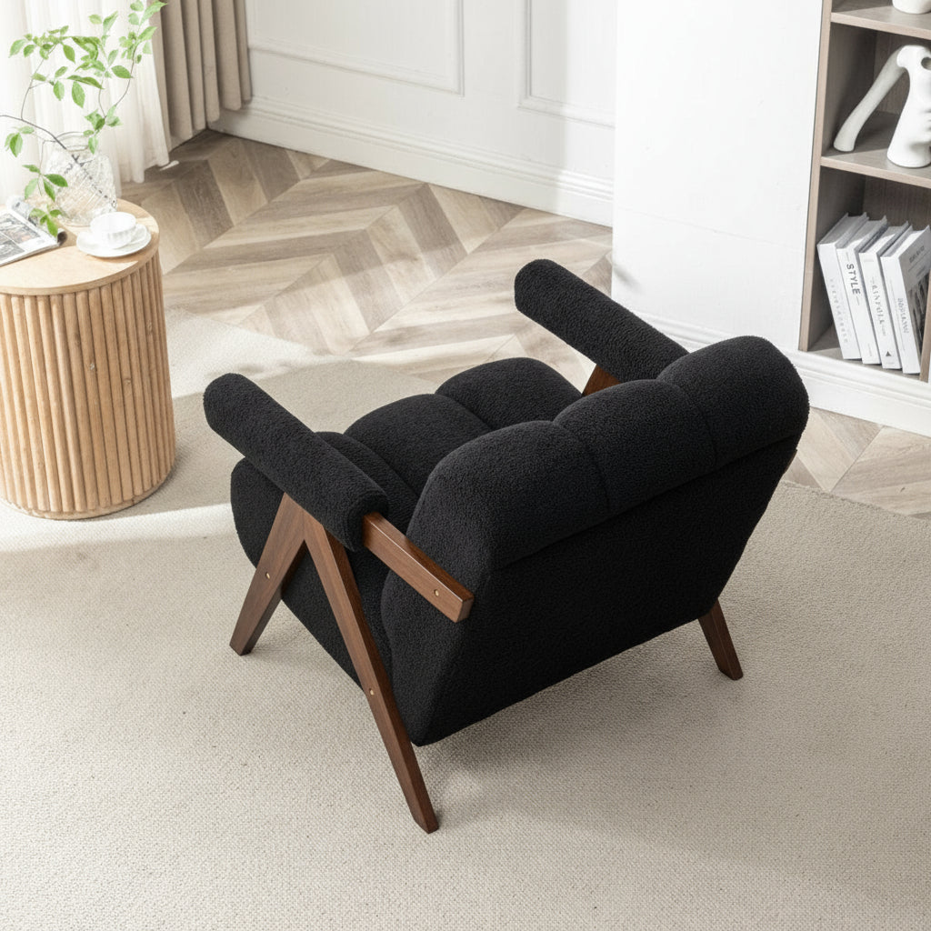 Hola arm chair