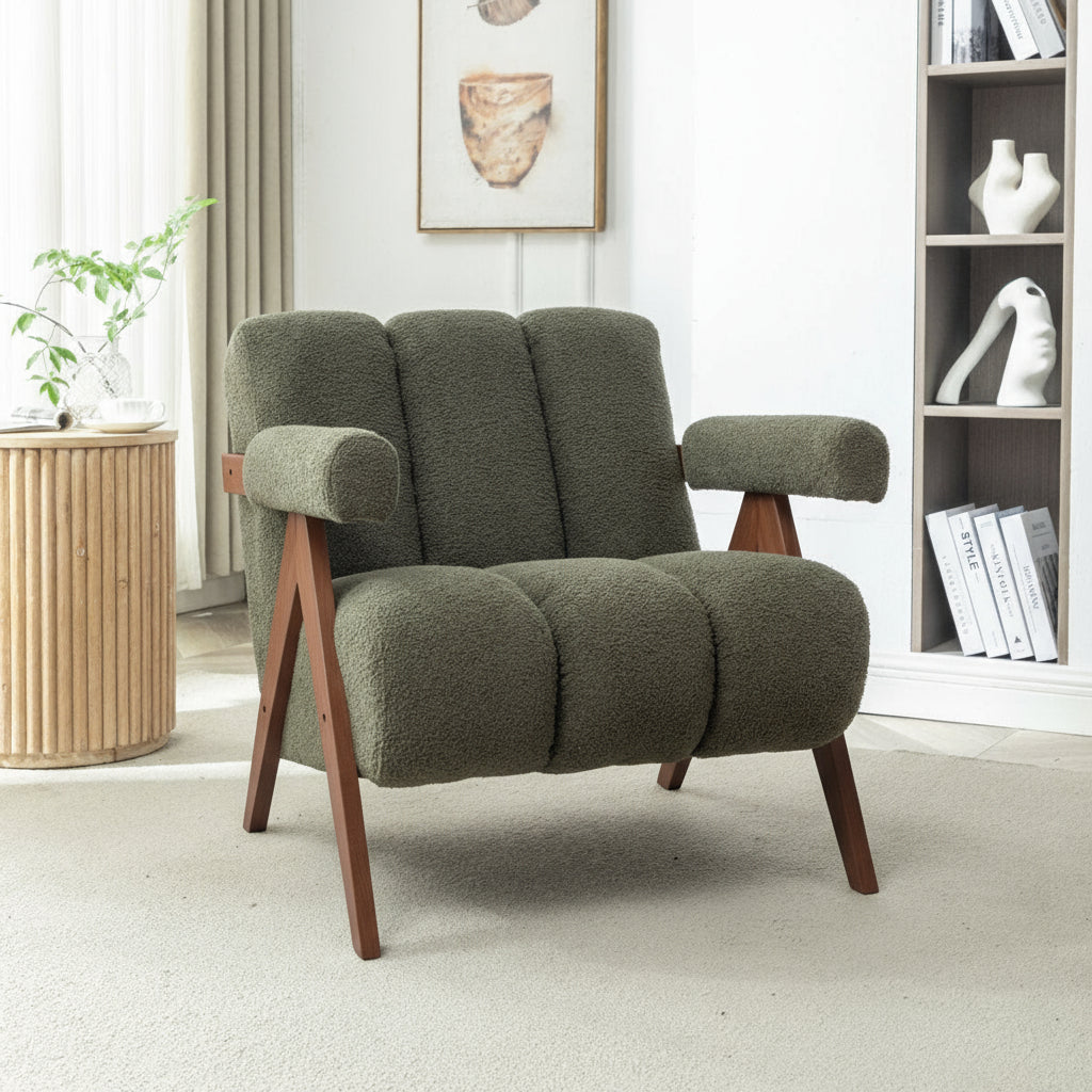 Hola arm chair