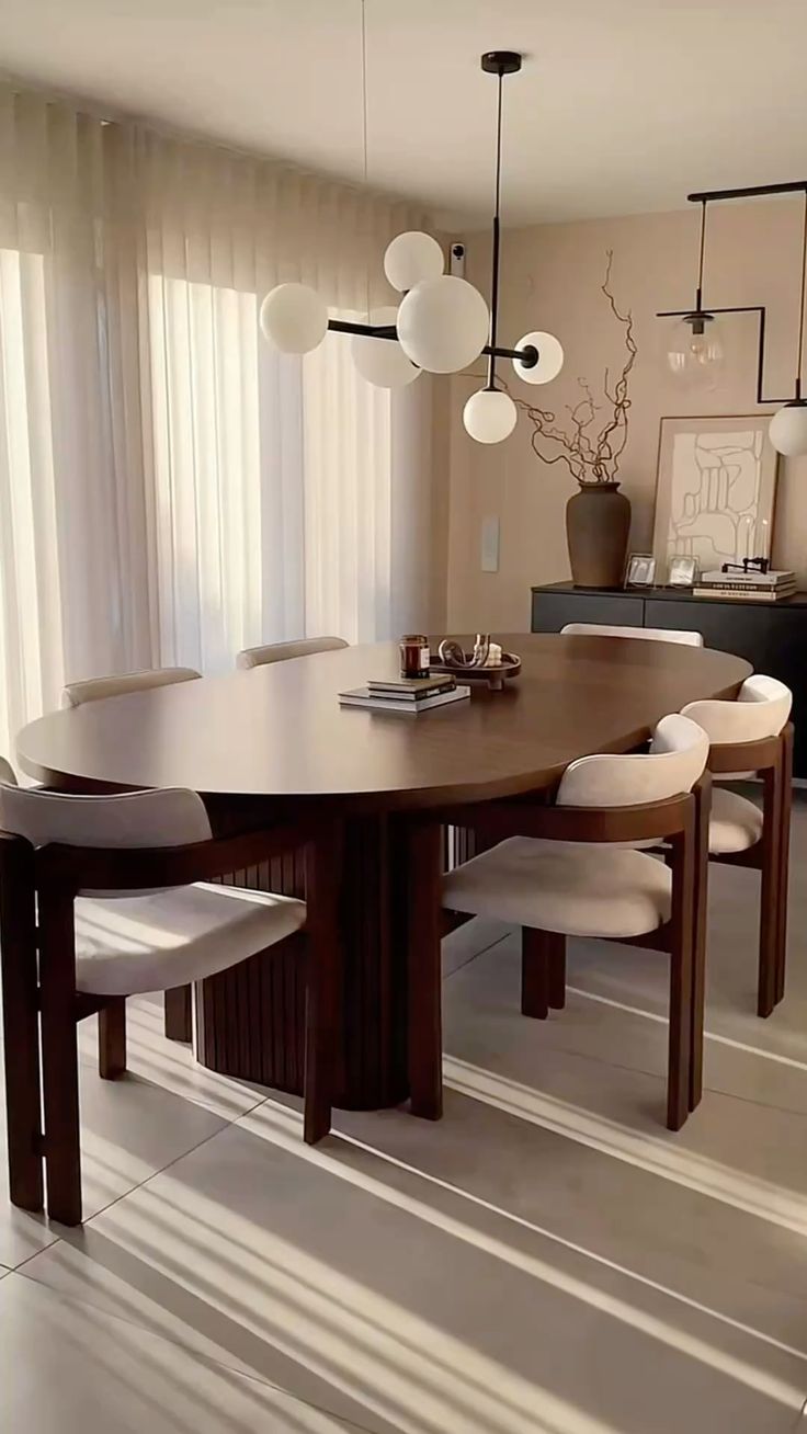 Salena dinning table