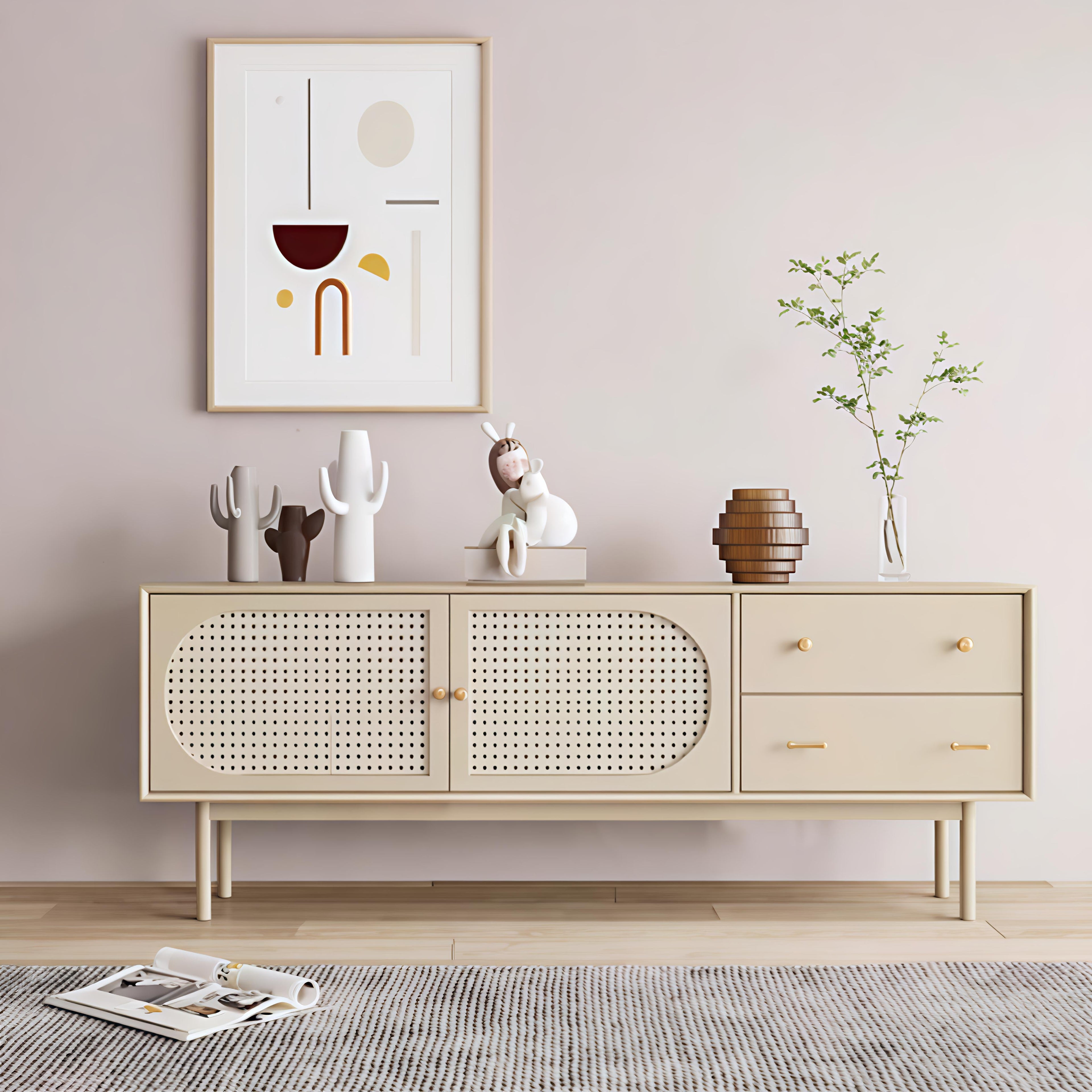 Lorenzo rattan console