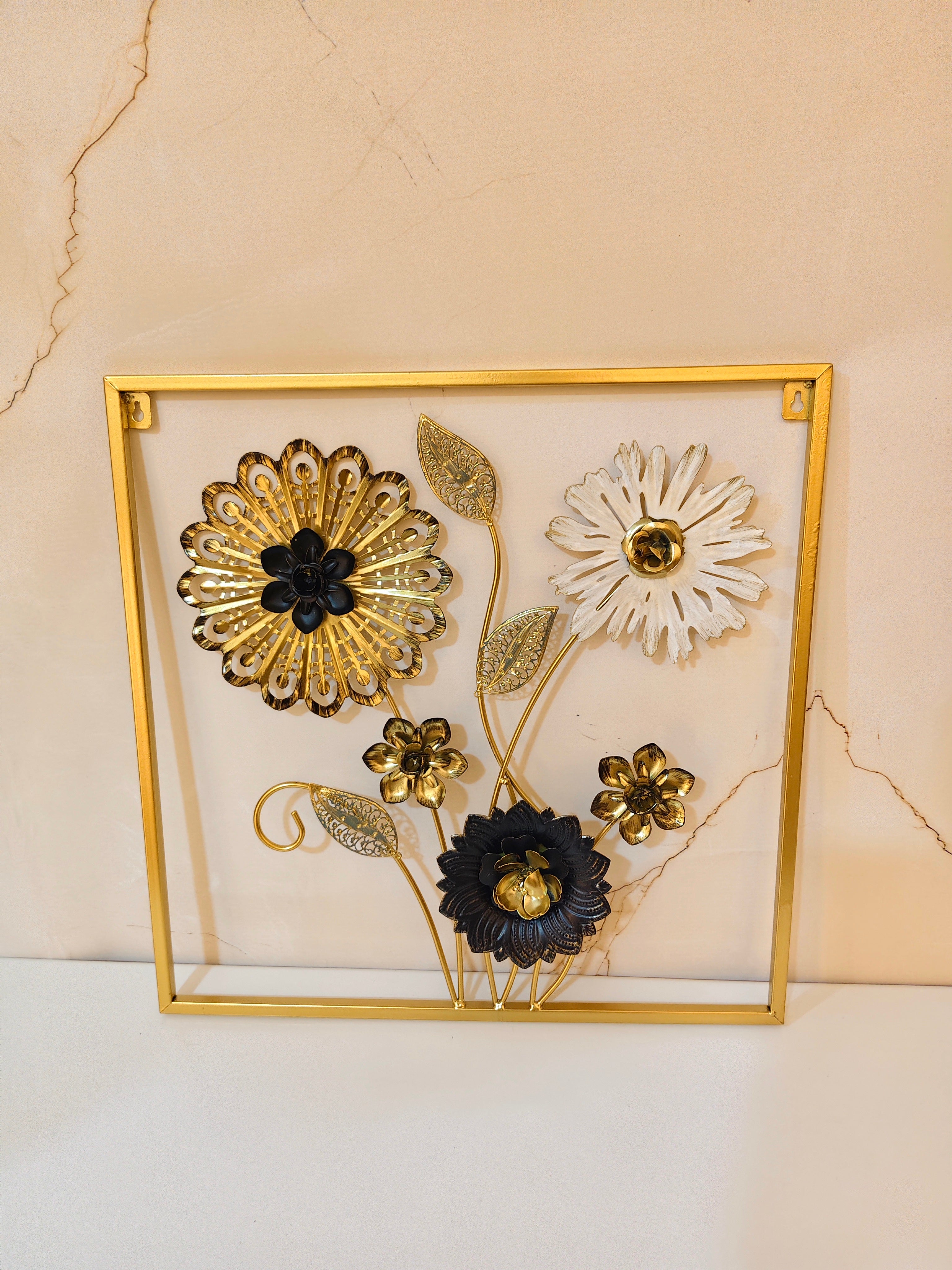 Modern 3D Filigree Sunflower Metal Wall Art Frame