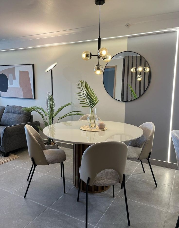 Pearl dinning table
