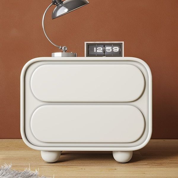 Capsule sidetable
